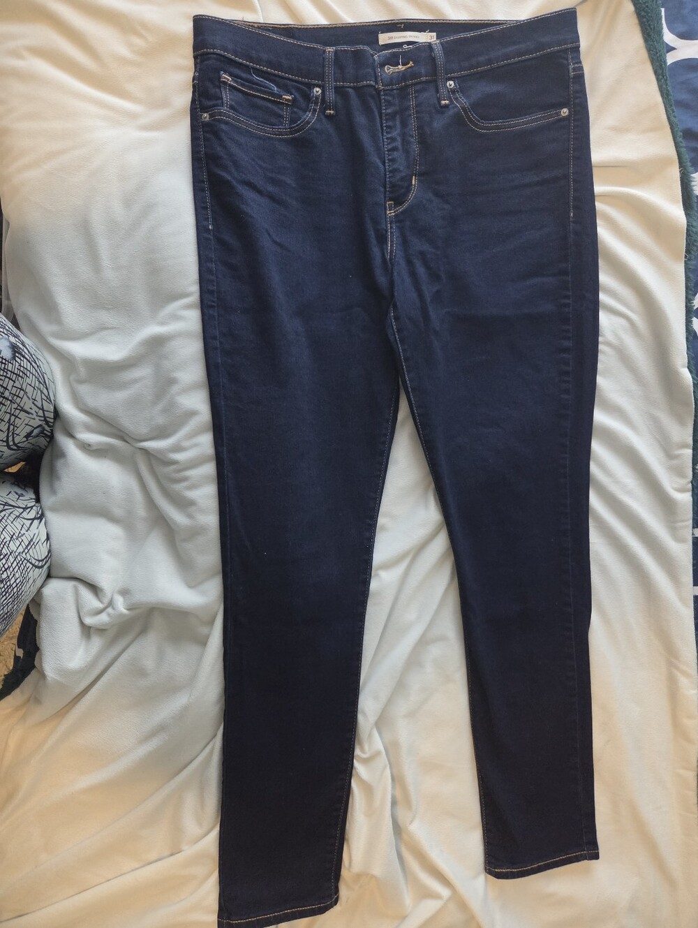 Levi's Dark Wash Skinny Jeans Size 31 Stretch Denim